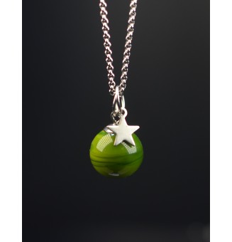 collier etoile  45 + 5 cm "VERT Riche" perles de verre filé au chalumeau