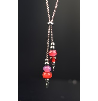 Collier chaine coulissante en acier avec perles rose rouge en acier