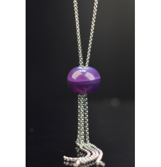 collier violet avec perles...