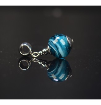 Charm "bleu pétrole" avec perles de verre sur beliere pour collier ou bracelet
