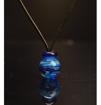 Collier en cuir avec perles de verre filé "2 bleus" 44+3 cm