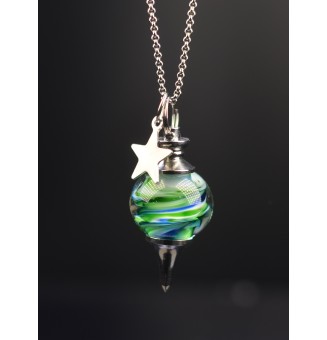 collier long étoile 75+3 cm "bleu vert blanc" perles de verre filé au chalumeau