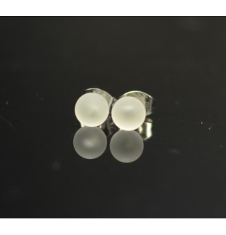 puces d'oreilles 6 mm Acier Inoxydable en verre blanc givré mate