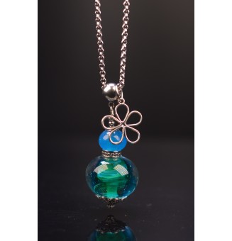 collier  72 + 3 cm "BLEU VERT " perles de verre filé au chalumeau