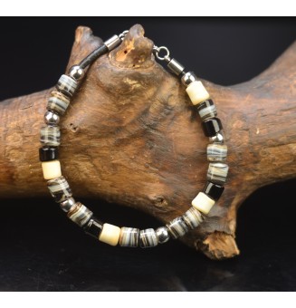 Bracelet en perles de verre "noir, pierre et ivoire " (pour poignet 18.5 à 20 cm )