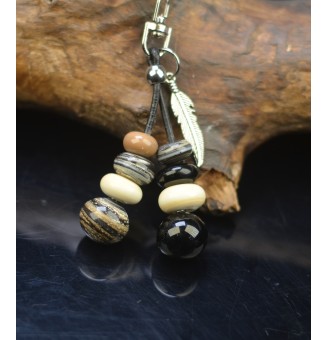 bijou de sac  ( ou porte clés) perles de verre