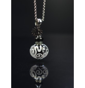 collier soleil 70+3 cm "noir blanc" perles de verre filé au chalumeau