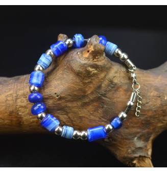 Bracelet en perles de verre "bleu  " (pour poignet 17 à 18 cm )