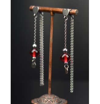 Boucles d'oreilles "rubis" double pendants en  acier inoxydable avec perles de verre