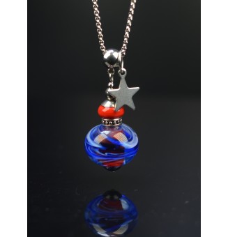 Collier en Perles de Verre Rouge et Bleu avec Breloque Étoile - acier inoxydable