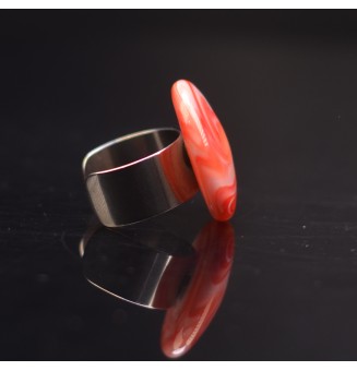 cabochon artisanal en verre "rouge rose" pour bague ou collier interchangeable en verre  (sans le support )