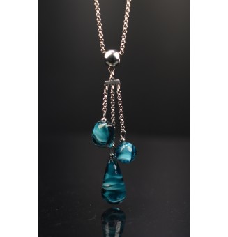 collier gouttes et cubes, BLEU pétrole  en perles de verre filé - acier inoxydable" perles de verre filé au chalumeau