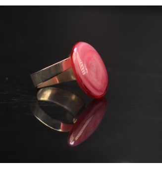 cabochon artisanal en verre "rose" pour bague, bracelet ou collier interchangeable en verre  (sans le support )