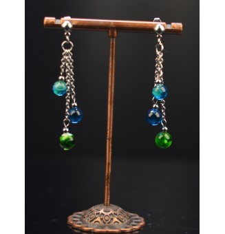 Boucles d'oreilles  "BLEU VERT"  en  acier inoxydable avec perles de verre