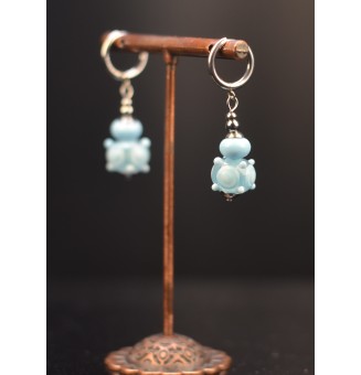 boucles d'oreilles bleu clair avec petite creoles en Acier Inoxydable avec perle de verre