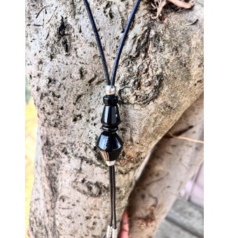 Collier Long Double Rang en Cuir Noir avec Perles de Verre noires - Nouveau Modèle Liloo Créations