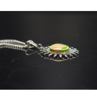 Collier Soleil ROSE VERT en Acier Inoxydable avec Perle de Verre Filé