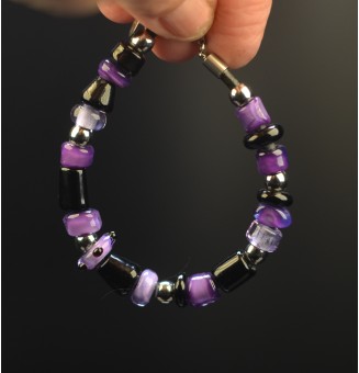 Bracelet ARTISANAL en perles de verre "noir et violet" CUIR Noir (pour poignet 16.5 à 17.5 cm)