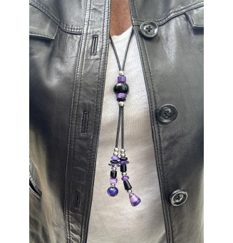 Collier Long en Cuir Noir avec Perles de Verre NOIR ET VIOLET - Nouveau Modèle Liloo Créations