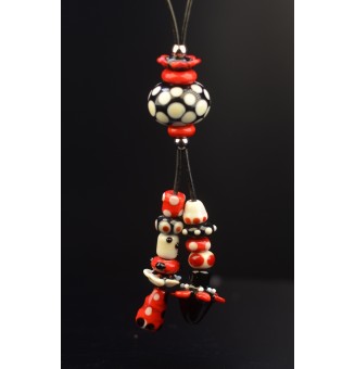 Collier GIRLY en Cuir Noir avec Perles de Verre Noir, ivoire et rouge - Nouveau Modèle Liloo Créations