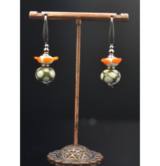 Boucles d'oreilles GIRLY – Élégance en Perles de Verre "kaki et orange"