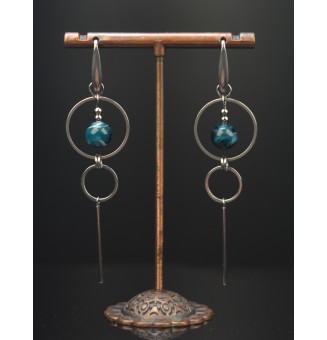 Boucles d’Oreilles en Verre Bleu pétrole- Élégance - par Liloo Créations