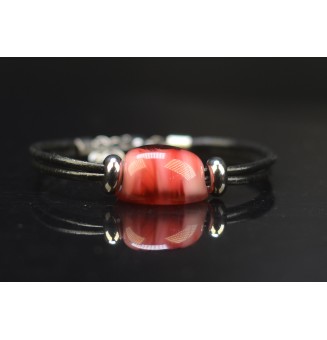 Bracelet ARTISANAL en perles de verre "rose " CUIR Noir