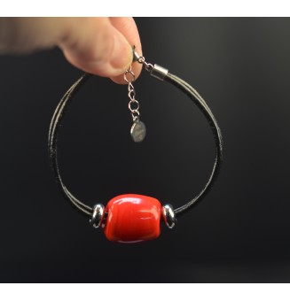 Bracelet ARTISANAL en perles de verre "rouge" CUIR Noir