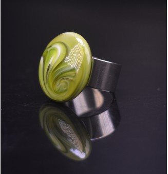 Bague en Verre Filé au Chalumeau "blanc et vert"  - acier INOXYDABLE