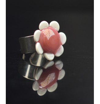 Bague Fleur en Verre rose et BLANC – Élégance et Originalité