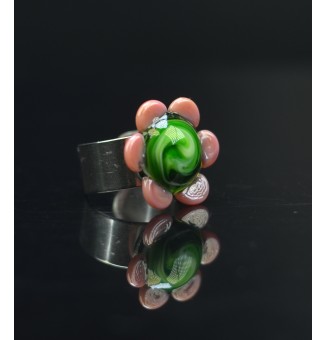 Bague Fleur en Verre rose et vert – Élégance et Originalité