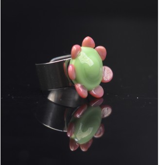 Bague Fleur en Verre rose et vert – Élégance et Originalité