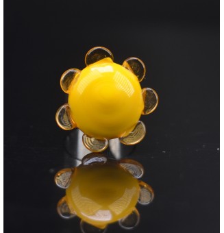 Bague Fleur en Verre jaune...