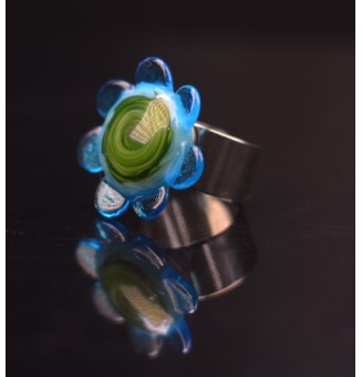 Bague Fleur en Verre vert et turquoise – Élégance et Originalité