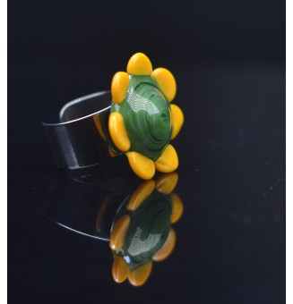 Bague Fleur en Verre VERT...