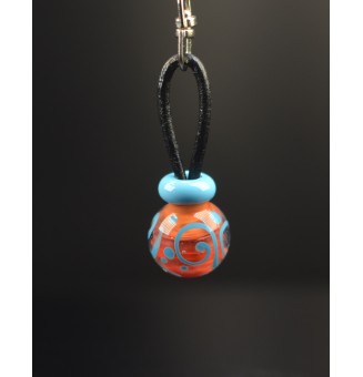 Porte clés, bijou de sac  "turquoise orange rouge" ( ou porte clés) perles de verre
