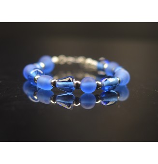 Bracelet "bleu" en perles de verre filé – Un éclat de couleurs à votre poignet (18 à 19  cm)
