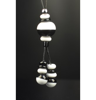 collier avec perles de verre NOIR BLANC  70 cm et cuir noir