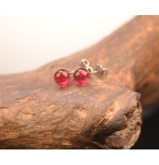 puces d'oreilles 7 mm Acier Inoxydable en verre rose rubis
