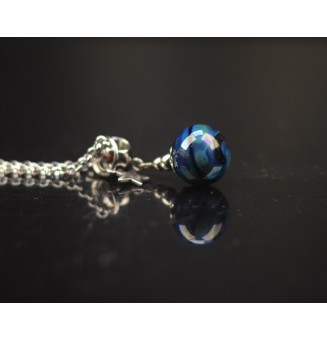 collier artisanal étoile 44 + 3 cm "noir et bleu psyché" perles de verre filé - acier inoxydable