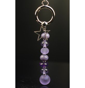 Collier avec Pendentif Interchangeable en Perles de Verre Filé - Élégance Personnalisable - violet