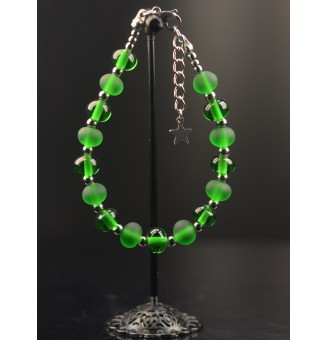 Bracelet "vert" en perles...