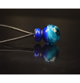 Collier en Perles de Verre Filé 46+3 cm "Élégance Murano "bleu" -cuir noir