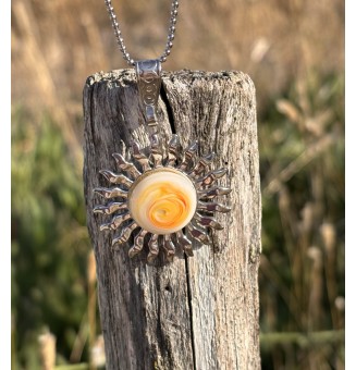 Collier Soleil jaune en Acier Inoxydable avec Perle de Verre Filé 45 cm