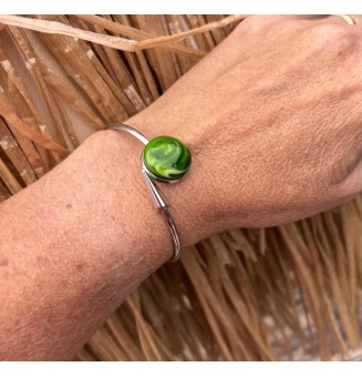 Bracelet pliable en acier inoxydable – Cabochon vert Rosetta en verre filé