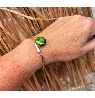 Bracelet pliable en acier inoxydable – Cabochon vert Rosetta en verre filé