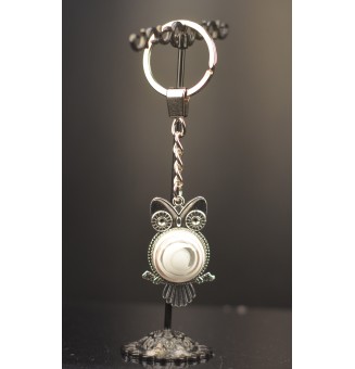 Bijou de sac / Porte-clés Hibou avec cabochon en verre – Création artisanale Liloo Créations