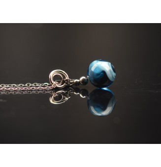 collier étoile 44 +3 cm "bleu pétrole" perles de verre filé au chalumeau