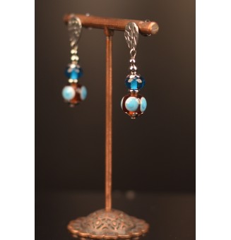 Boucles d'Oreilles en Perles de Verre turquoise et ambre – Élégance et Modernité