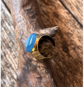 Bague Large Dorée avec Cabochon en Verre Filé – Modèle Unique - BLEU